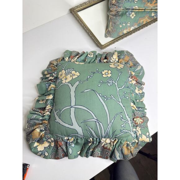 Set of Two Rare Sage Green Japanese Geisha Throw Pillows Chinioserie Garden - Picture 7 of 10